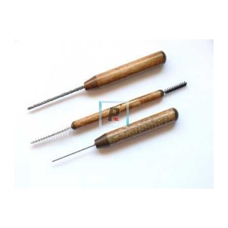 Bead hole cleaning system