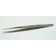 Fine-tipped tweezers curve