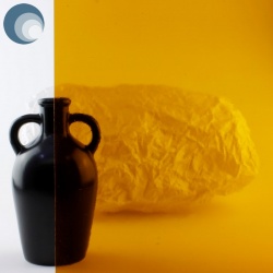 Cathedral Smooth Medium Amber 110-8S-F OCS96 61x61cm